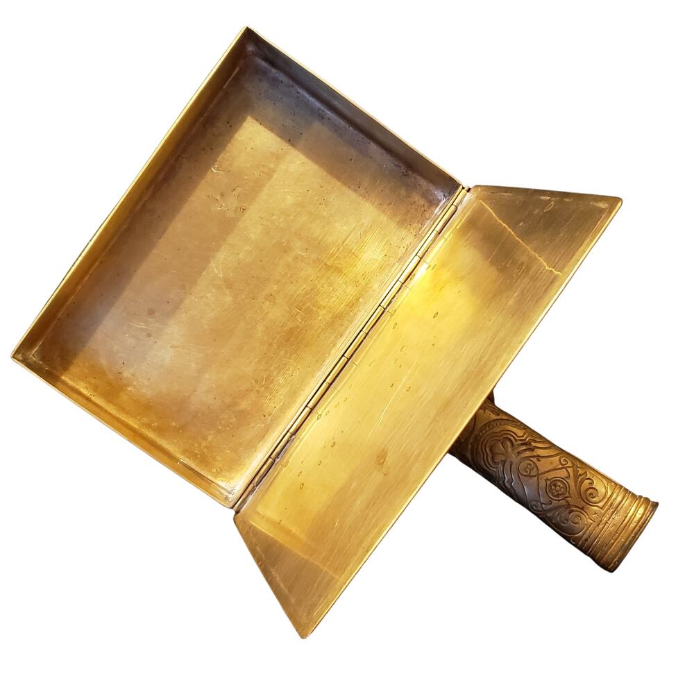 Elegant Vintage Brass Crumb Catcher featuring Intricate Decorative Handle